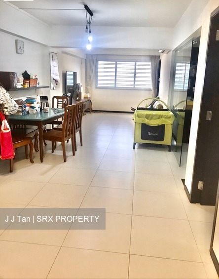 Blk 888A Tampines Street 81 (Tampines), HDB 4 Rooms #223678631